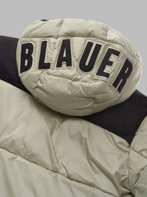 BLAUER 24WBLKC02573129