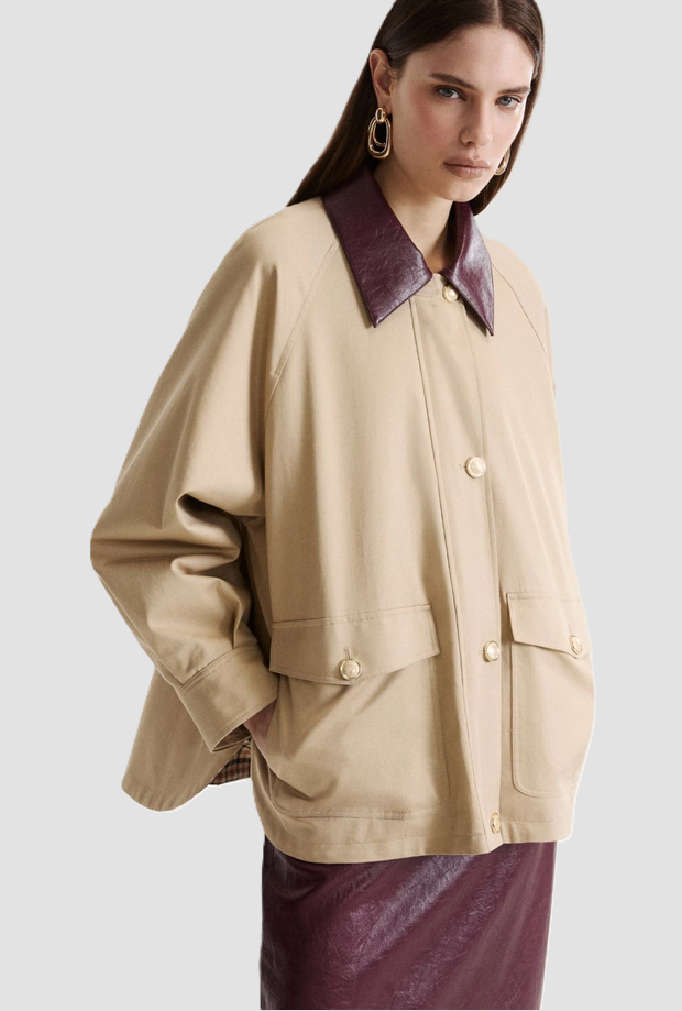 Cappotto con collo a contrasto donna beige 