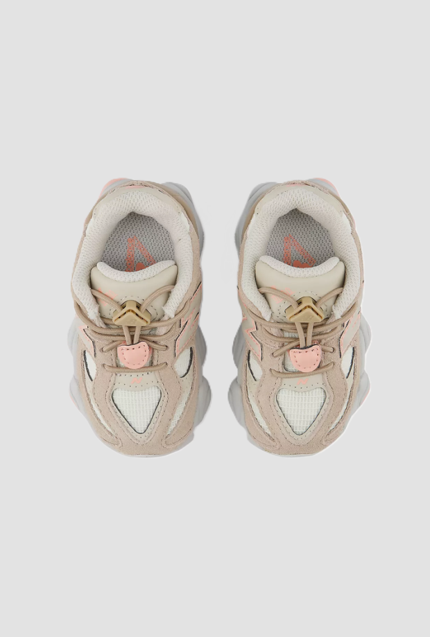 Scarpe 9060 neonato/a grigio-rosa 