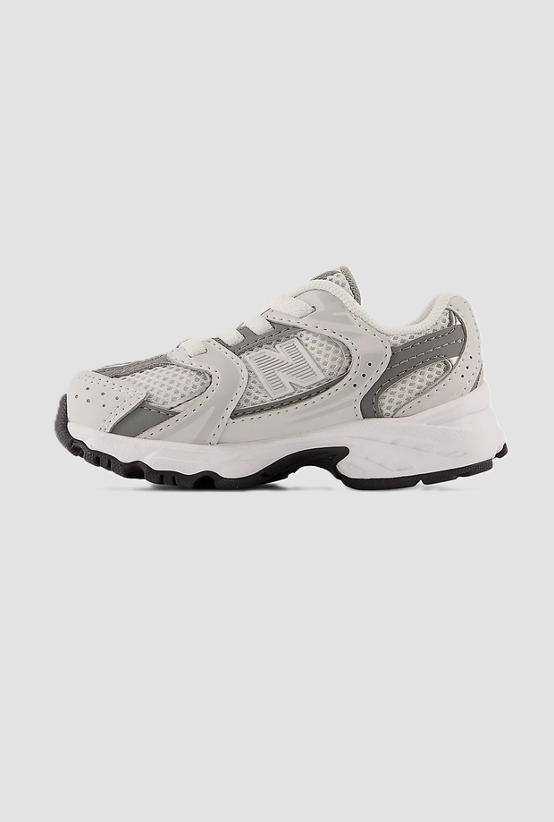 Scarpe 530 Bungee da neonato grigio 