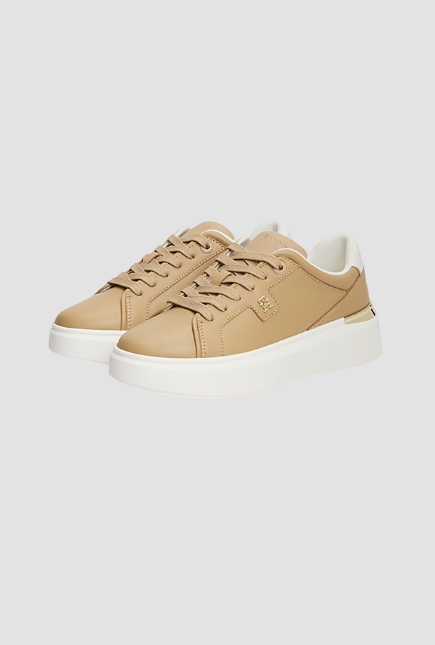 Scarpe con suola alta donna beige 