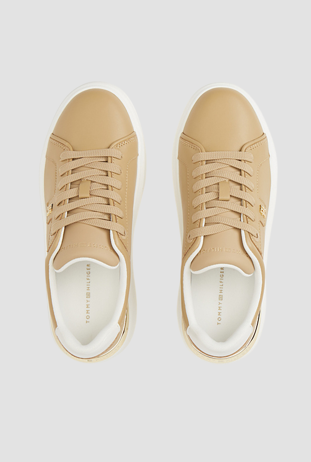 Scarpe con suola alta donna beige 