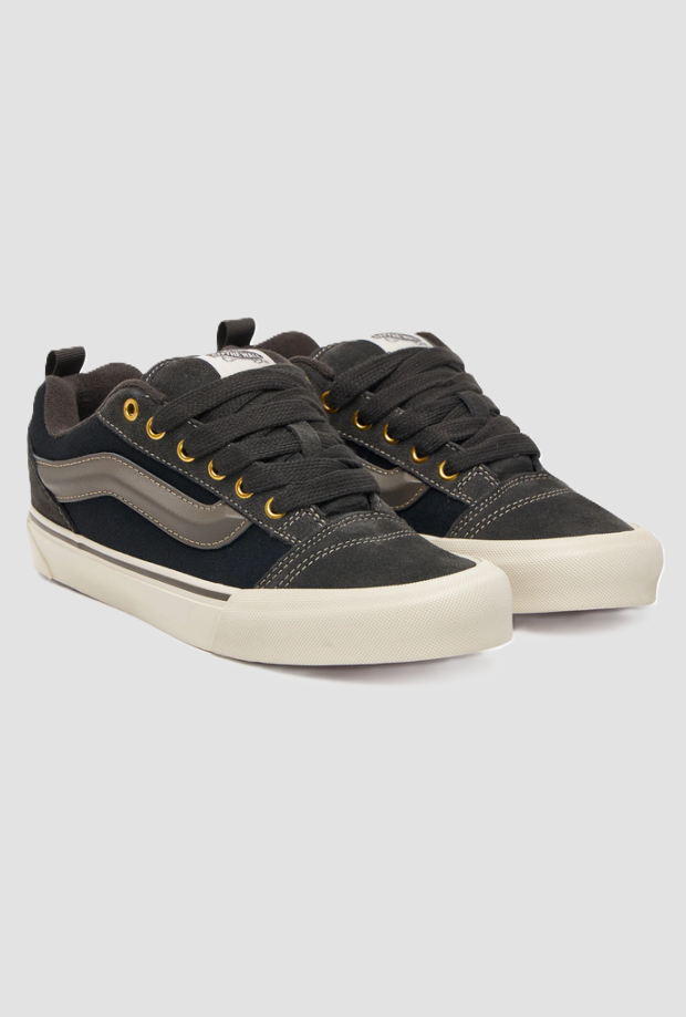 Scarpe Knu Skool unisex nero-grigio 