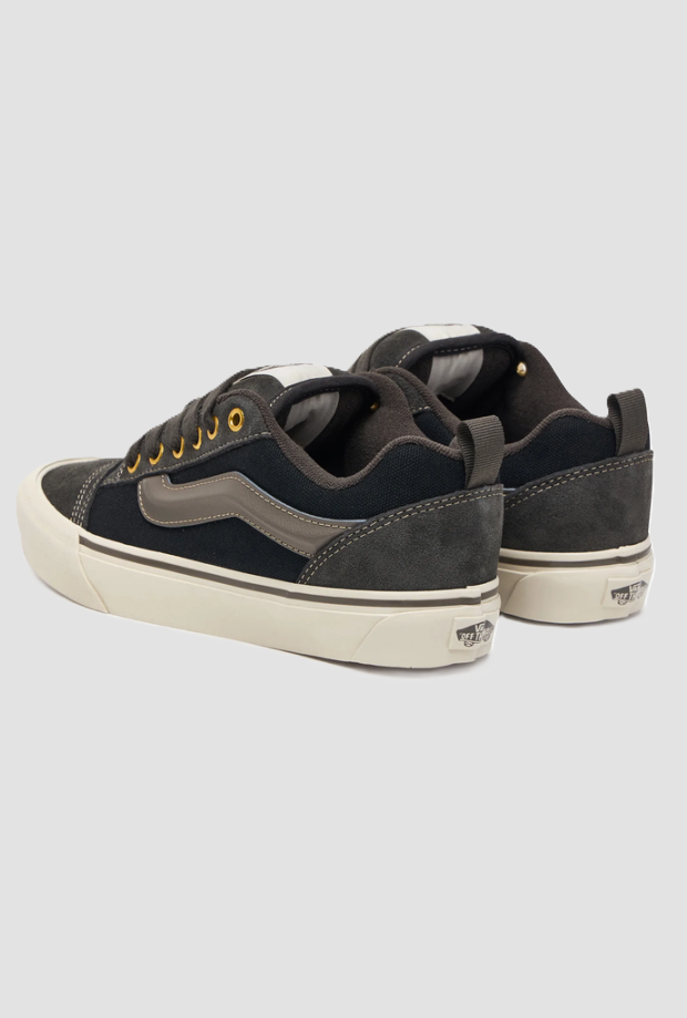 Scarpe Knu Skool unisex nero-grigio 