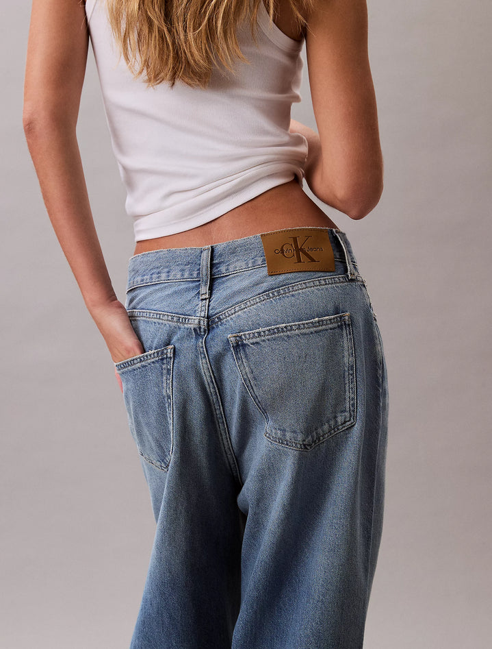 CALVIN KLEIN J20J2256041A4