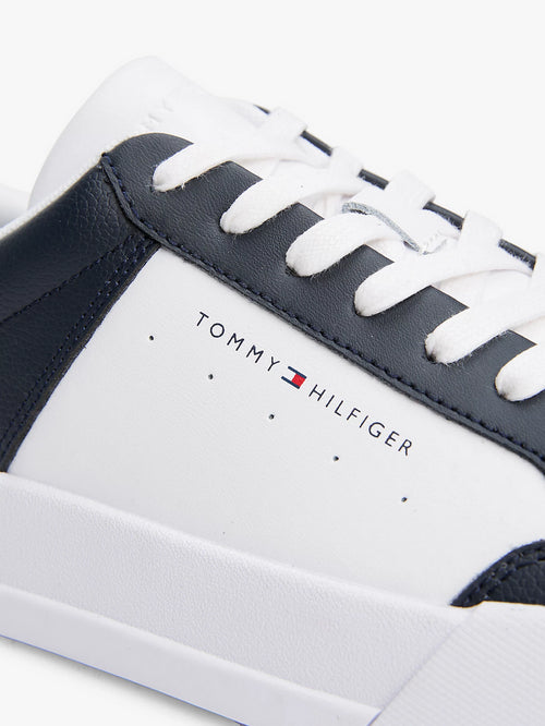 TOMMY HILFIGER FM0FM054890K5