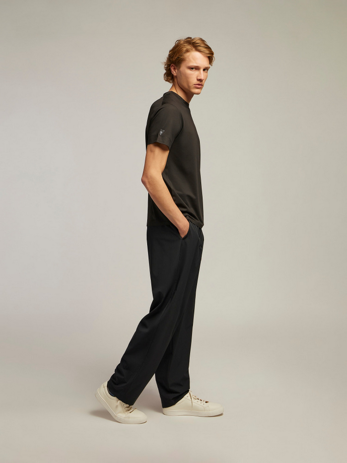 MACRON 200006080001BLACK