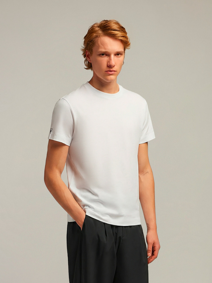 MACRON 200006090001WHITE