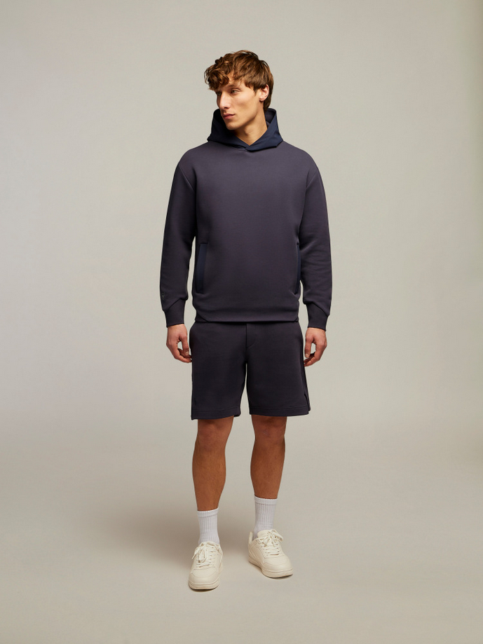 MACRON 200006220001NAVY