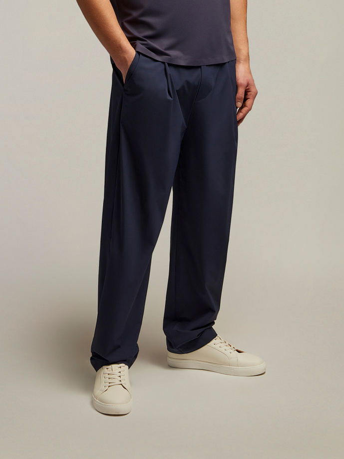 MACRON 200006380001NAVY