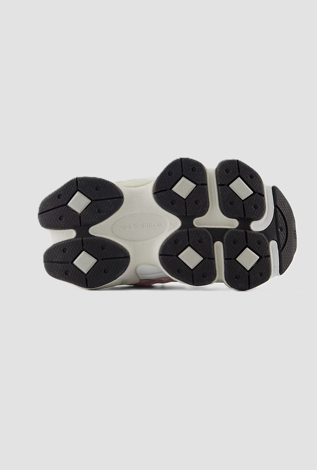 NEW BALANCE KIDS IV9060BE